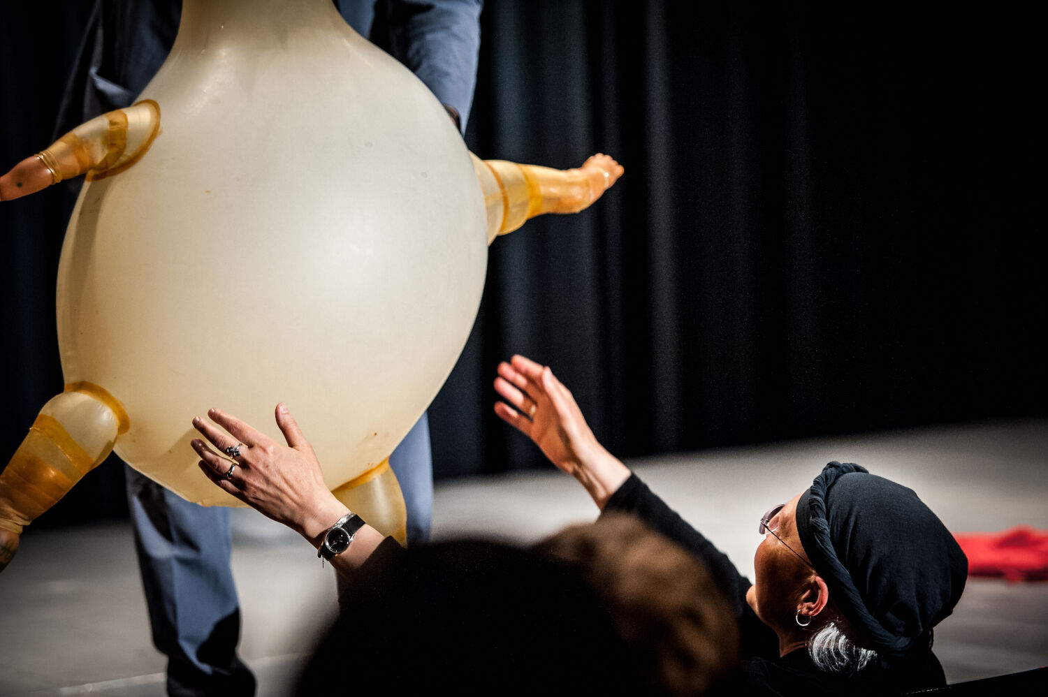 Puppen sterben HockAmTurm2013_OliverRoeckle-0718 web.jpg 